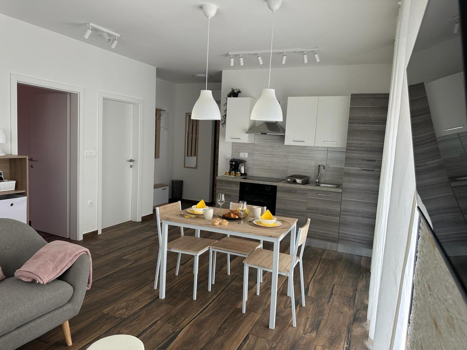 Apartments Harmony Hills PUY Eksteriør bilde