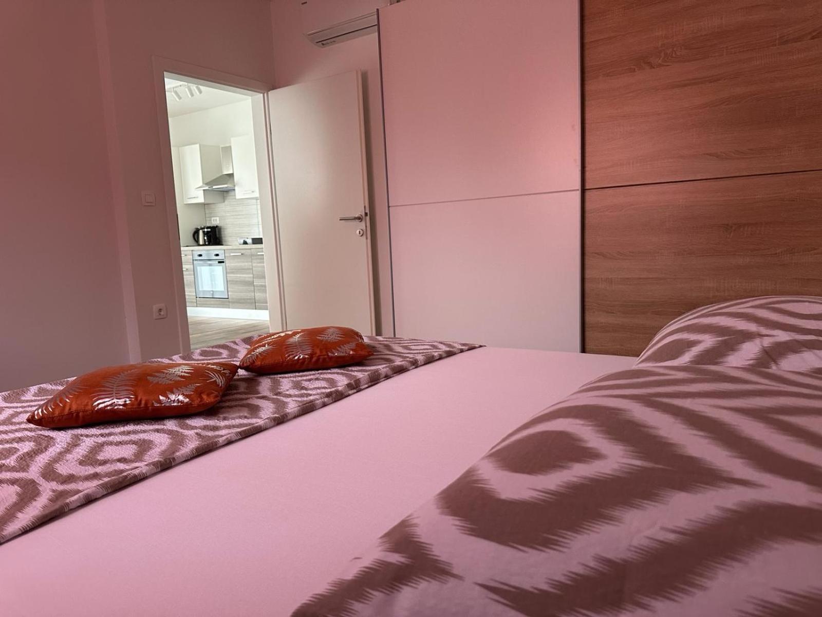 Apartments Harmony Hills PUY Eksteriør bilde